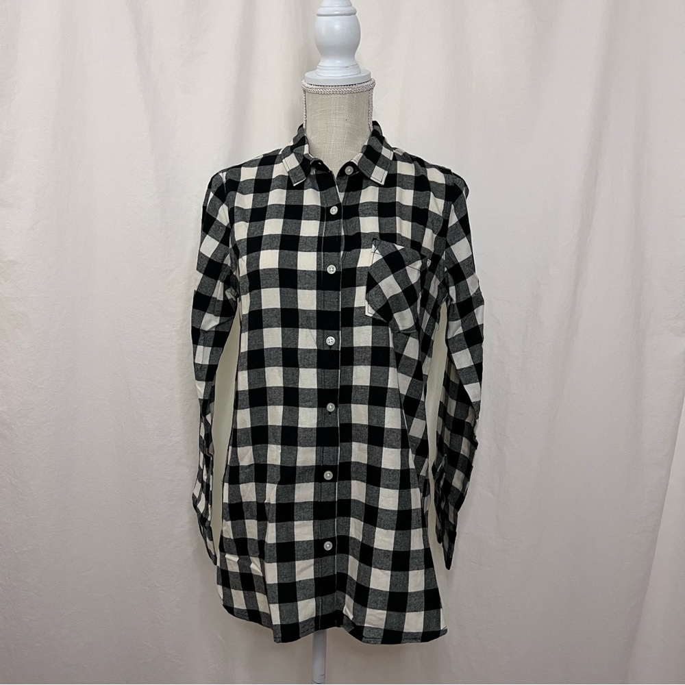 NWOT Old Navy LS Tunic Flannel Button-down Black Buffalo Small